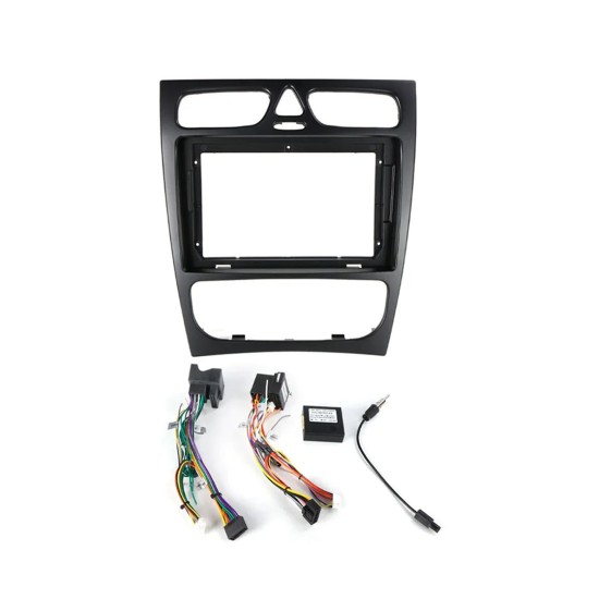 Modification frame for installing a screen for a Mercedes-Benz car