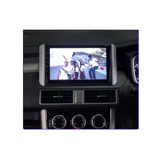 Mitsubishi Xpender screen - 2018